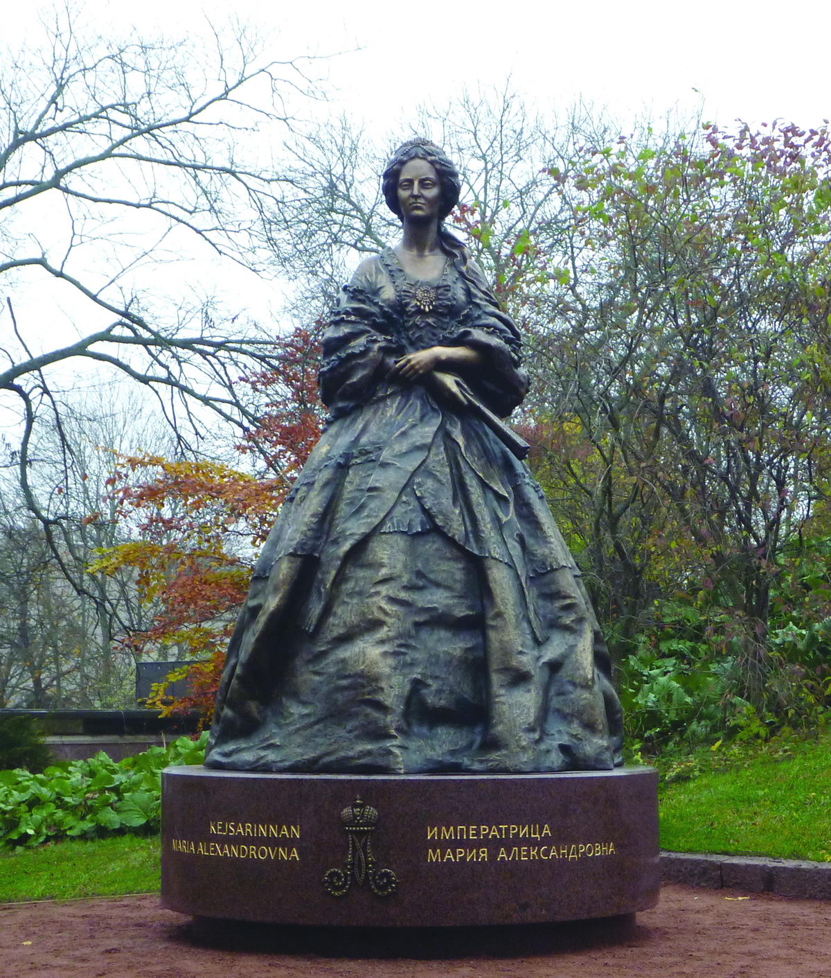 Памятник императрице Марии Александровне